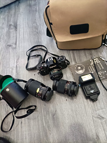 Canon 35mm slr - a-1, film