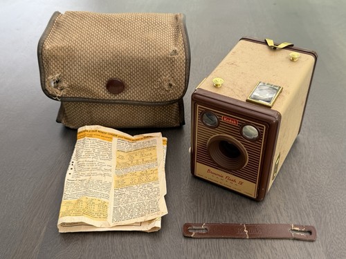 Kodak brownie flash - kodak, box