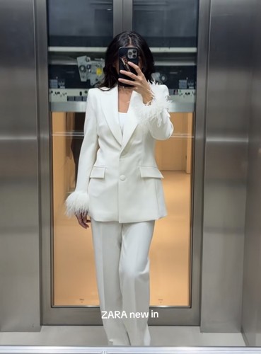 Zara new woman - woman, feather