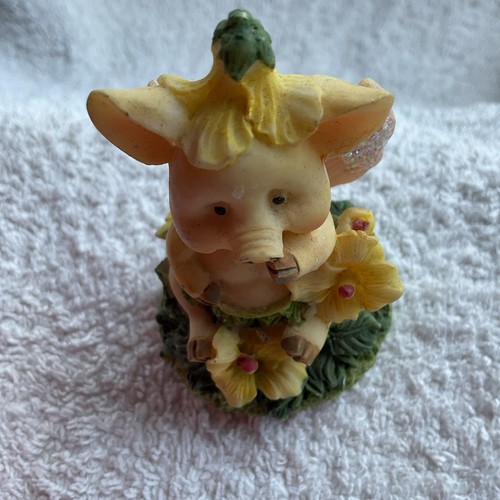 Fairy pig regency arts - fairy,