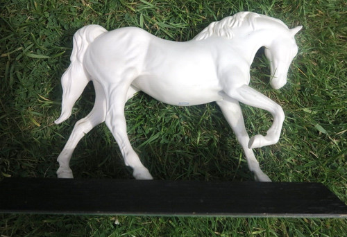 Magnificent porcelain white - porcelain,