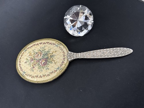 Vintage oval hand mirror - oval,