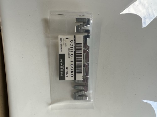 R32gtr nissan badge - nissan,