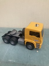 MAN artic Unit Bruder. Yellow