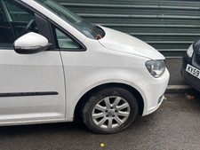 2010-2015 VOLKSWAGEN TOURAN DRIVER SIDE FRONT WING FENDER IN WHITE LB9A