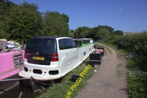 Photo touran and - photo, narrowboat
