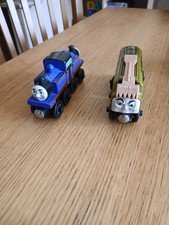 THOMAS WOODEN RAILWAY MIGHTY