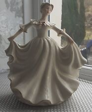 The Leonardo Collection Lady