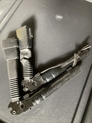 Bmw seatbelt clips f20 - f20, f21