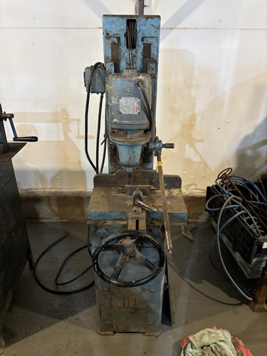 Hoover hollow chisel morticer