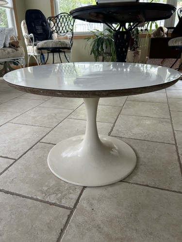 Vintage 1960s burke tulip - 1960s,