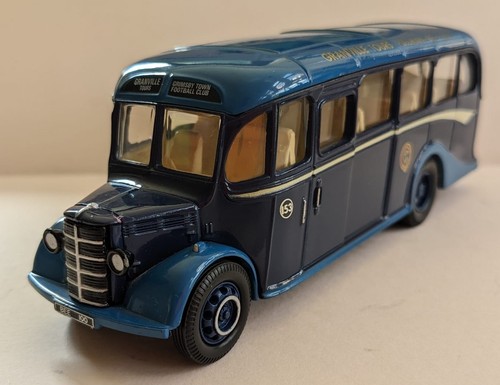 Corgi bedford ob coach - corgi,