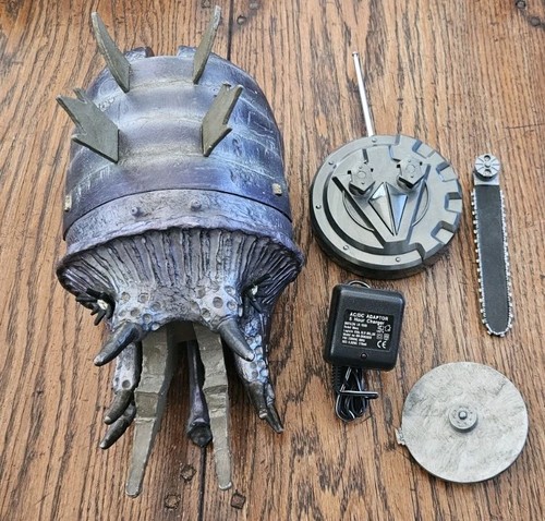 Robot wars matilda house - robot,