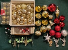 CHRISTMAS Baubles And