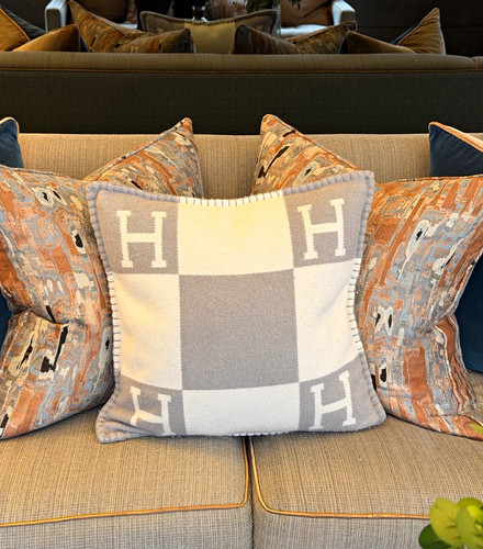 Hermès avalon iii - h, cushion