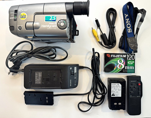 Sony handycam ccd - sony, ccd-trv11