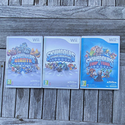 Skylanders game bundle - skylanders,