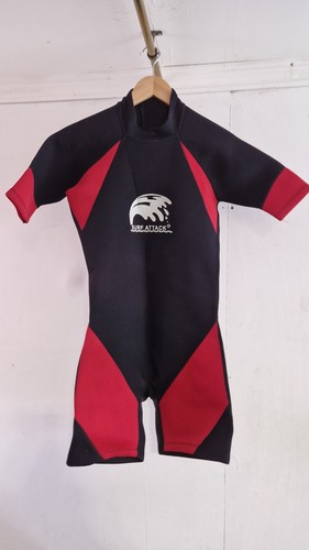 Surf attack childrens shortie - attack,