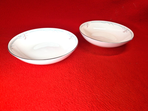 Royal doulton carnation 2 x - royal,