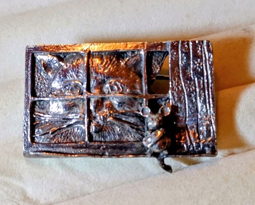 Genuine vintage 3d - genuine,