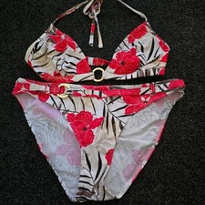 Ocean club red floral bikini