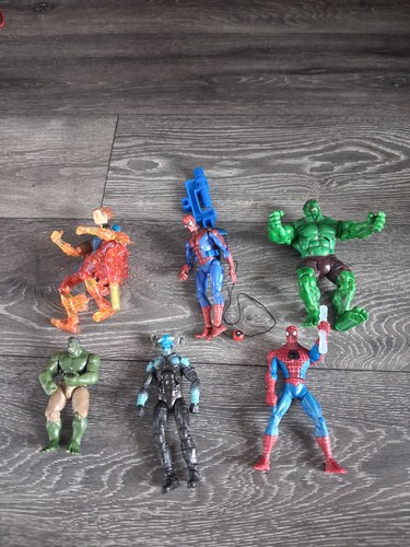 Marvel action figures bundle - marvel,