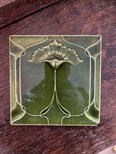 Vintage Art Nouveau Tile. Good Condition