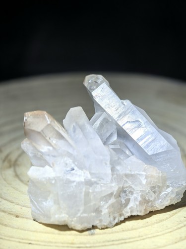 Natural clear quartz - clear,