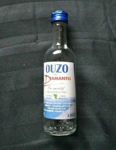 Ouzo diamantis miniature - by,