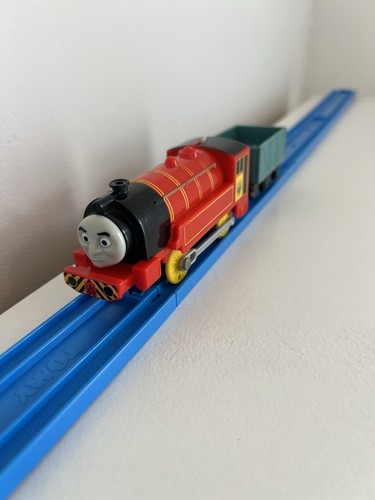 Trackmaster tomy victor - trackmaster,
