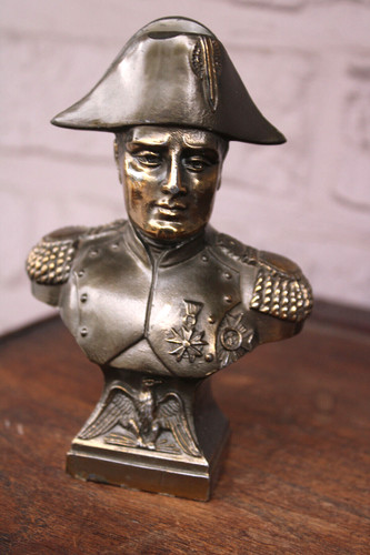 Vintage 50s small - , spelter