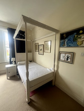 large single white vintage 4 poster bed