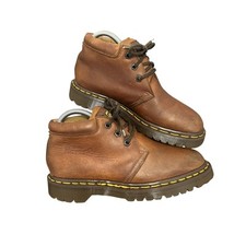 Vintage Dr. Martens 8057 Made In England 3 Eye Chukka Boots Size UK5