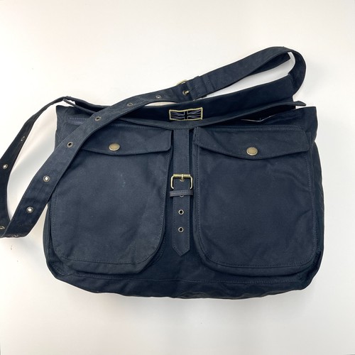 Barbour messenger bag black - barbour,