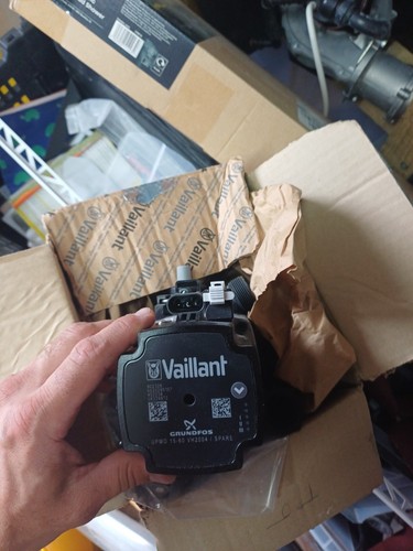 Vaillant 0010030632 genuine - 0010030632,