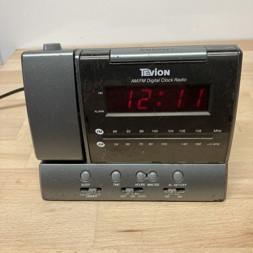 Tevion 105 projection fm - cr-105, am/fm