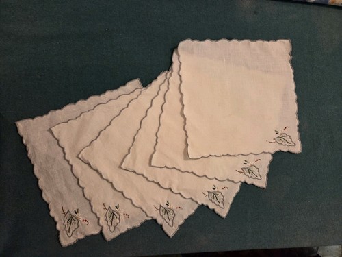 Vintage linen napkins - 6,