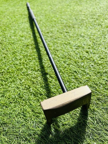 Old master usa - master, broomstick