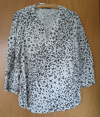 Ladies blouse animal - , pattern