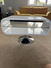 Contemporary TechLink TV Stand White Gloss With Tempered Glass Shelf Chrome Base