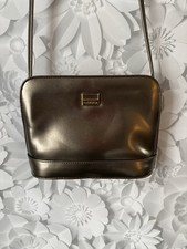 Jane Shilton Vintage Clubhouse