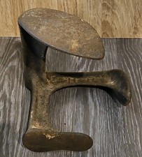 Antique Cast Iron Cobblers Shoe Last, Triple Foot Anvil or Door Stop 3.6kg