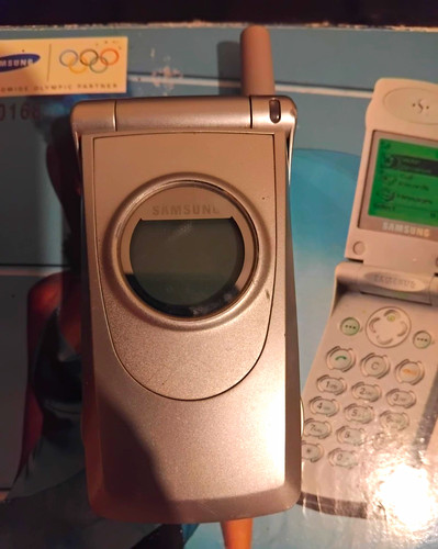Samsung sgh a300 flip mobile - samsung,