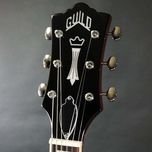 Guild cherry red electric - s1,