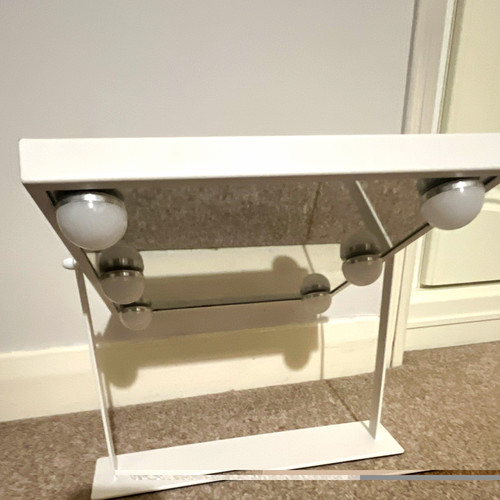 Hollywood lighted tabletop - lighted,