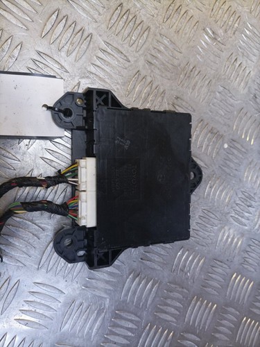 Toyota prius vvt e4 4 - t4, vvt-i