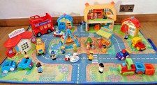 ELC Happyland village: playmat, cottage, Christmas tree, Garage, Police & more
