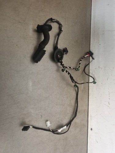 Volkswagen passat door - passat,