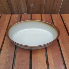 Pearsons of Chesterfield Oval  Stoneware pie dish.  beige and brown 