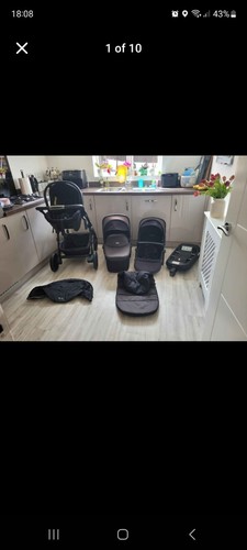 Silver cross coast pram - ,